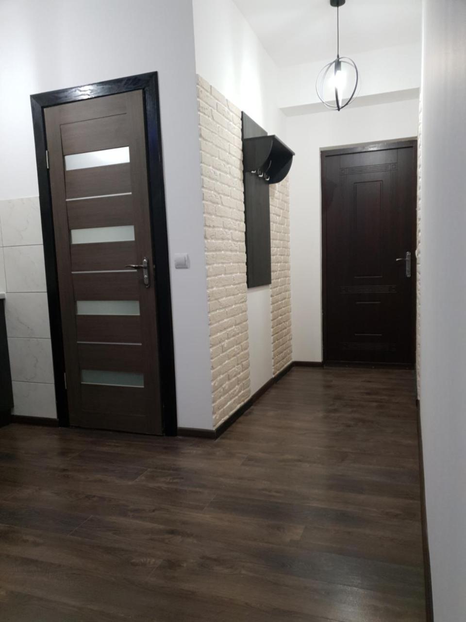 Travel Station Apartment Ivano-Frankivsk Luaran gambar